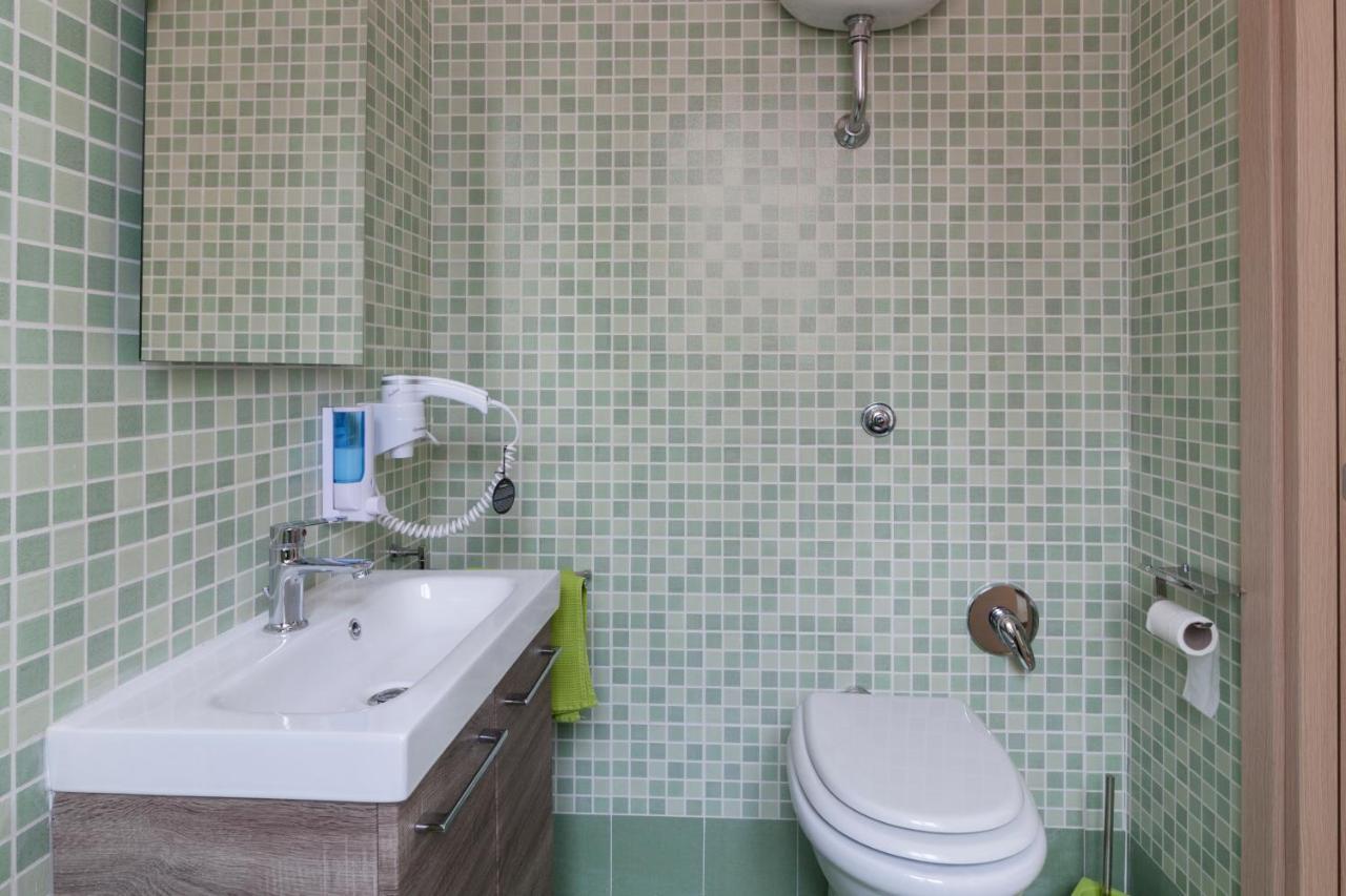 Bnb Etnuvio, Double Rooms In Napoli Eksteriør bilde