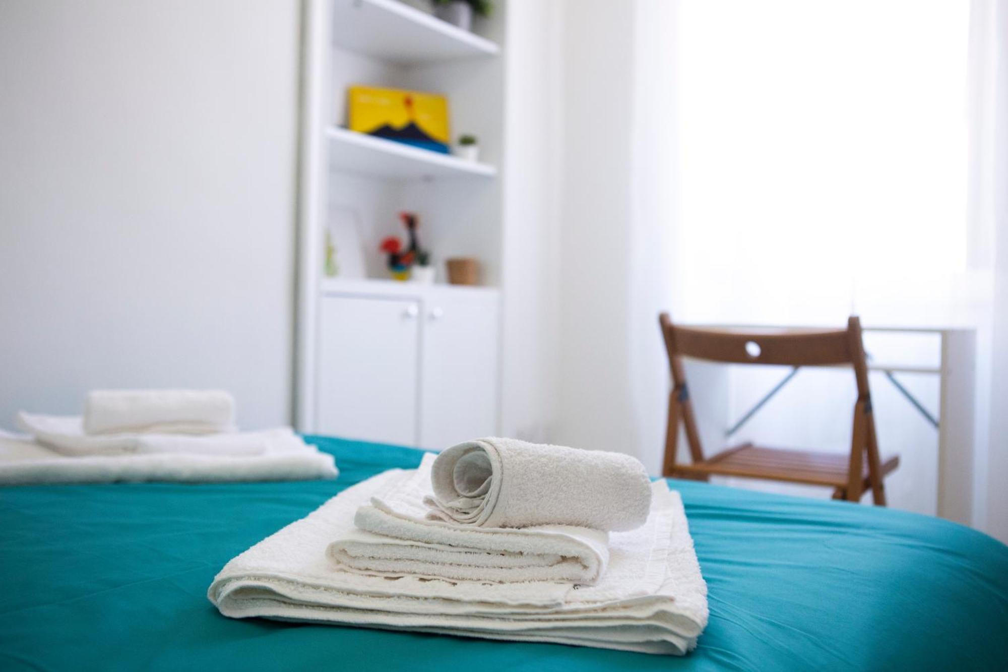 Bnb Etnuvio, Double Rooms In Napoli Eksteriør bilde